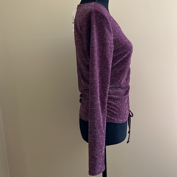 NEW Ultra Flirt Long Sleeve Top Burgundy with Sparkle Size M - Picture 3 of 10
